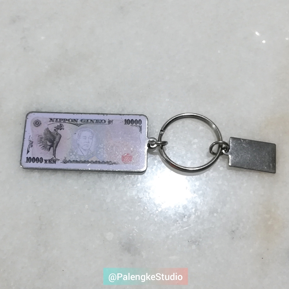 ¥10,000 Keychain